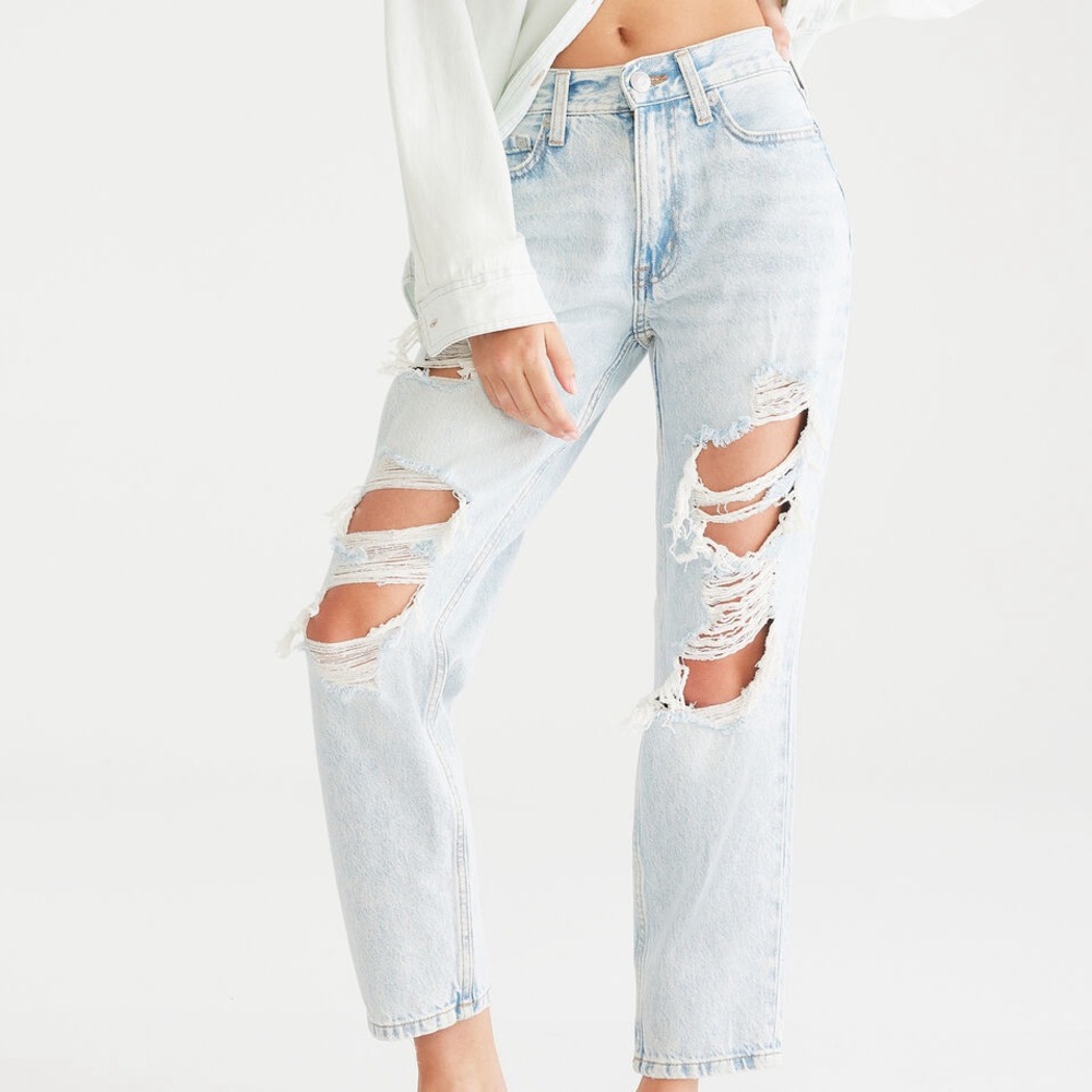 Aeropostale High Rise Mom Jeans Size 0